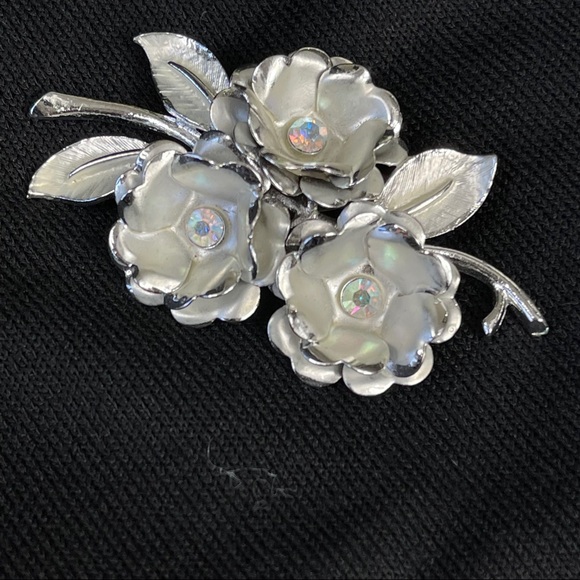 CORO pin VINTAGE floral BROOCH silver + rhinestone FEMININE stylish TIMELESS - Picture 12 of 13